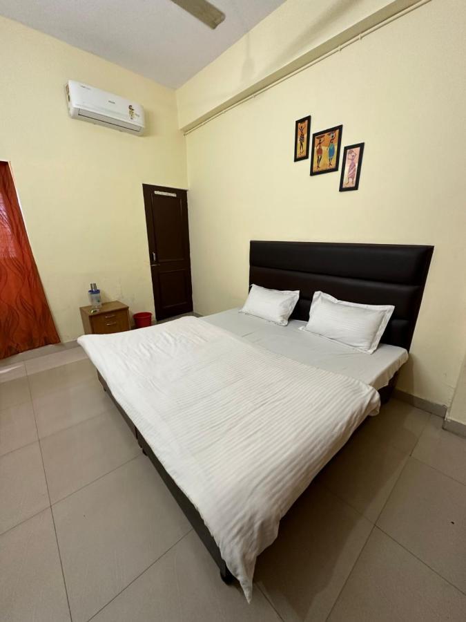 Swagat Guest House 德拉敦 外观 照片
